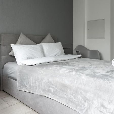 Cozy Apartment In Prime Location With Balcony - Hotel Comfort In 2 Room Apartment In Cologne Neumarkt - City Loft 11 - Dış mekan fotoğraf