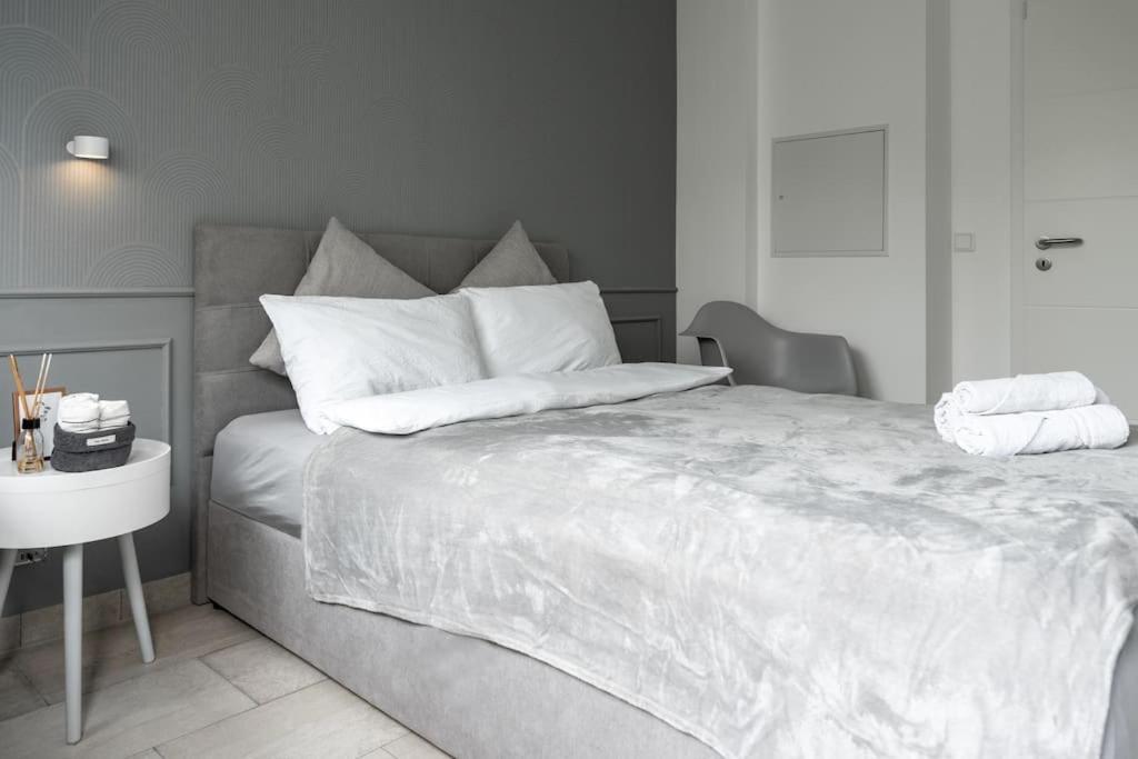 Cozy Apartment In Prime Location With Balcony - Hotel Comfort In 2 Room Apartment In Cologne Neumarkt - City Loft 11 - Dış mekan fotoğraf